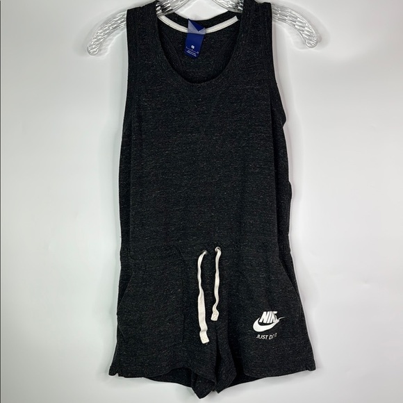 Vintage Nike Gray Sleeveless Romper Size Small - Picture 1 of 10